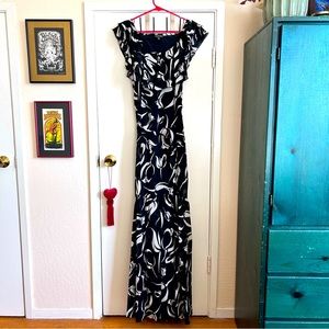 Gorgeous BeBe Maxi Dress
